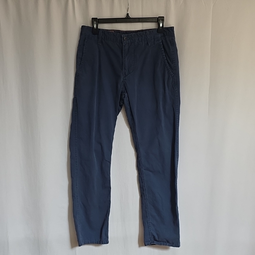 Dockers Blue Mens Alpha Slim Cotton Pants.  Size 31